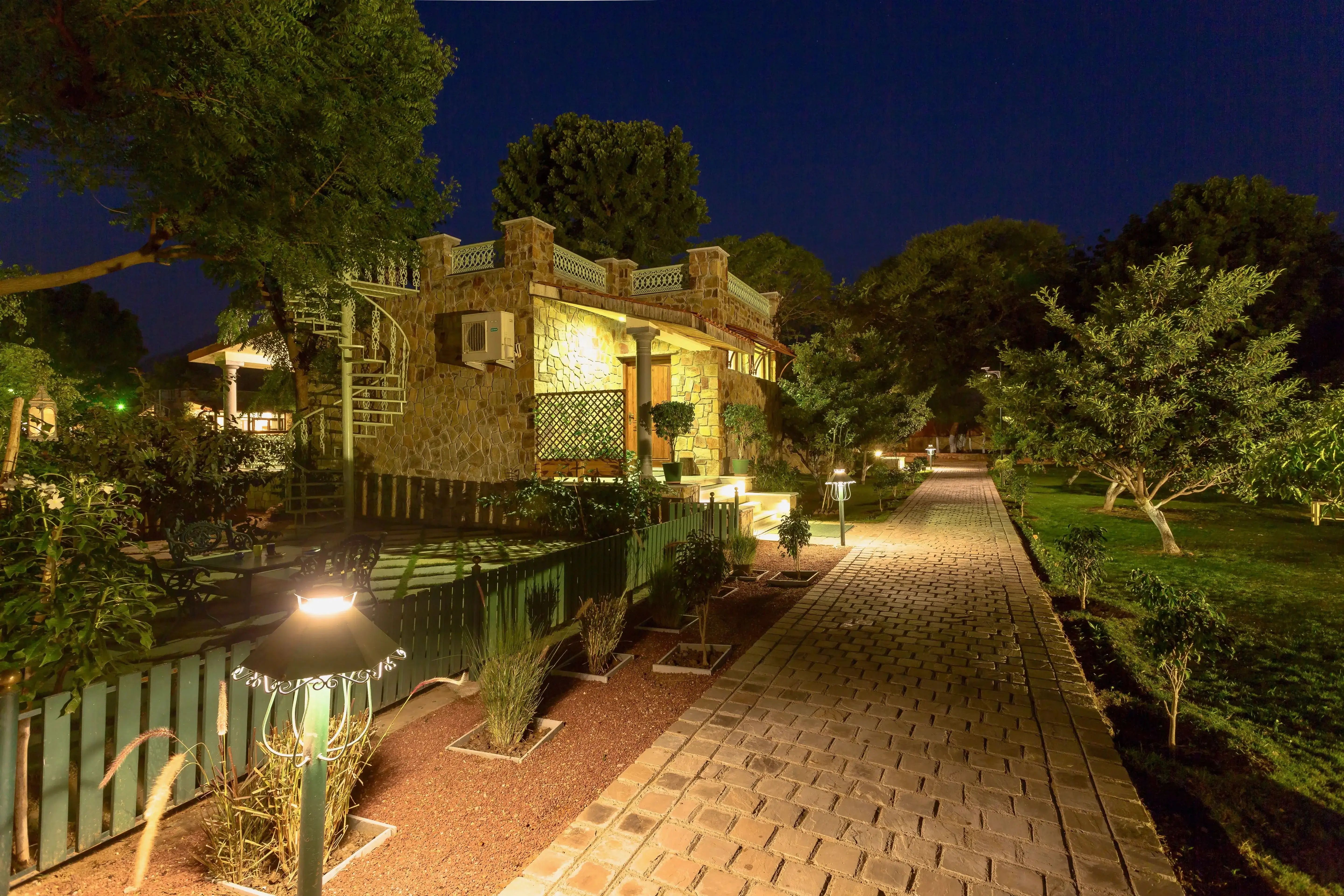 vatsalya vihar resort udaipur